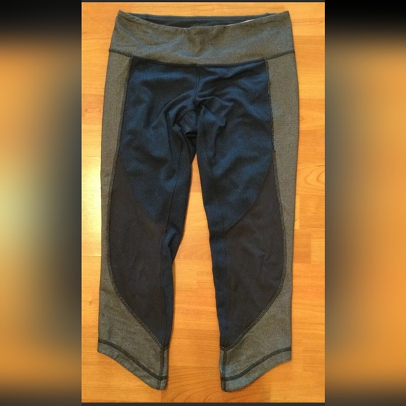lululemon athletica Pants - LULULEMON ATHLETICA leggings size 6